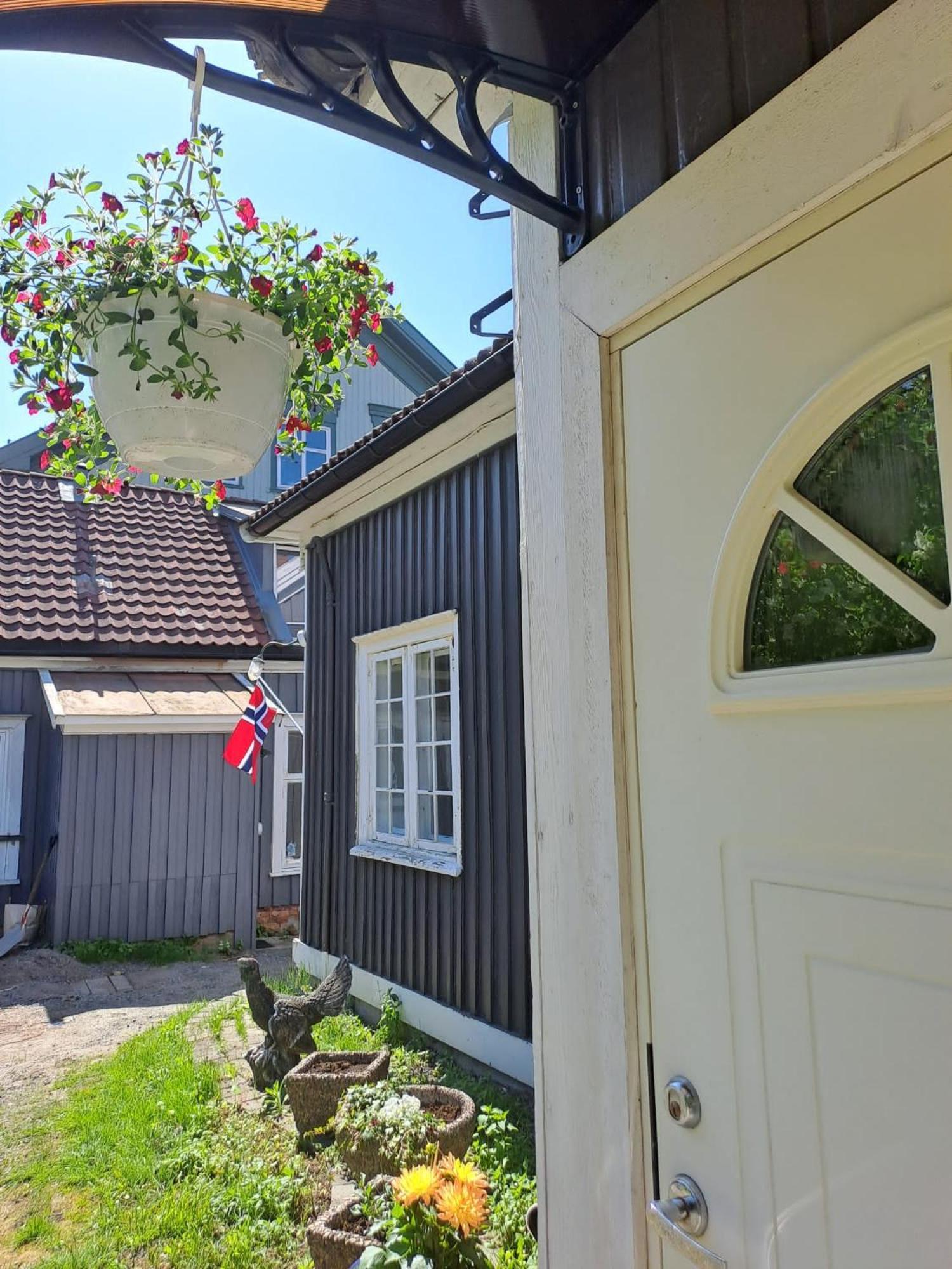 George&K Apartament Larvik Buitenkant foto